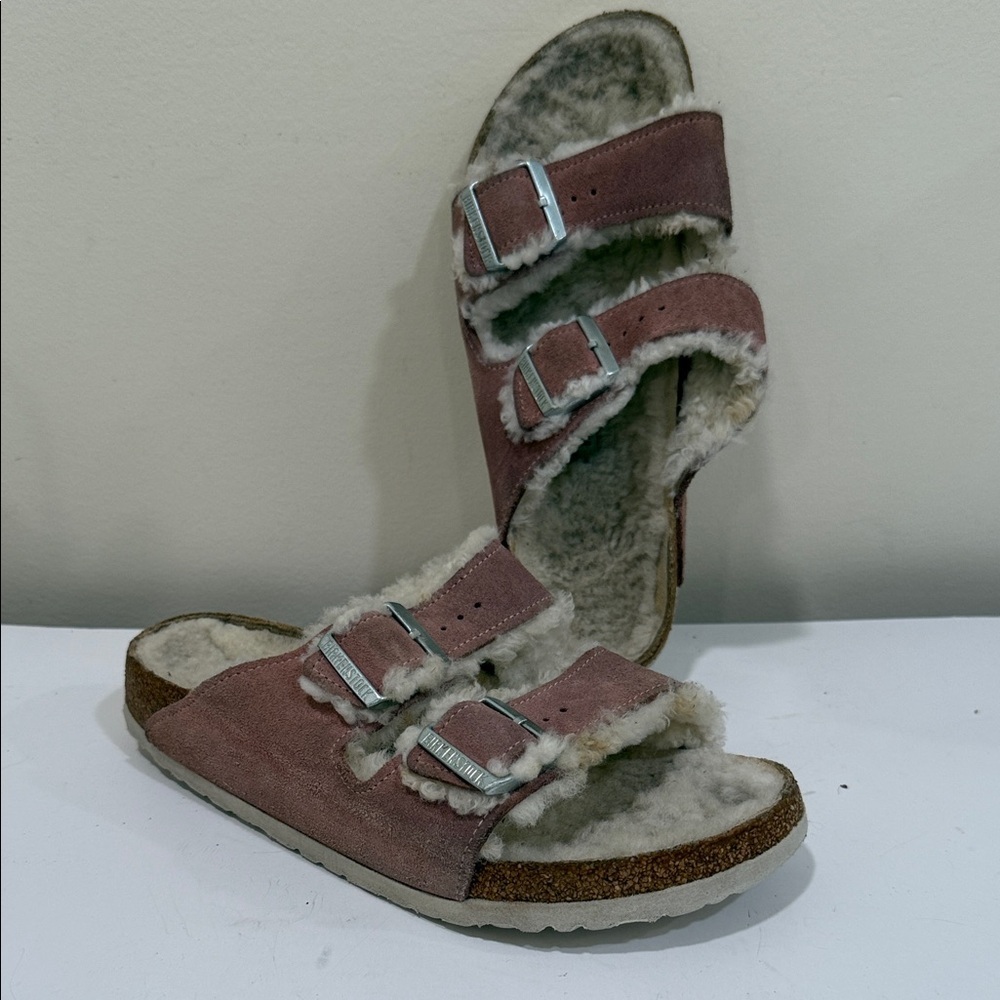 Birkenstock Pink Suede Shearling Sandals Slippers ( sz women 9)